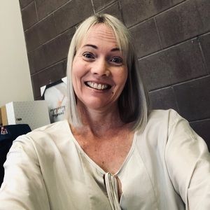 Meet your Posher, Annette